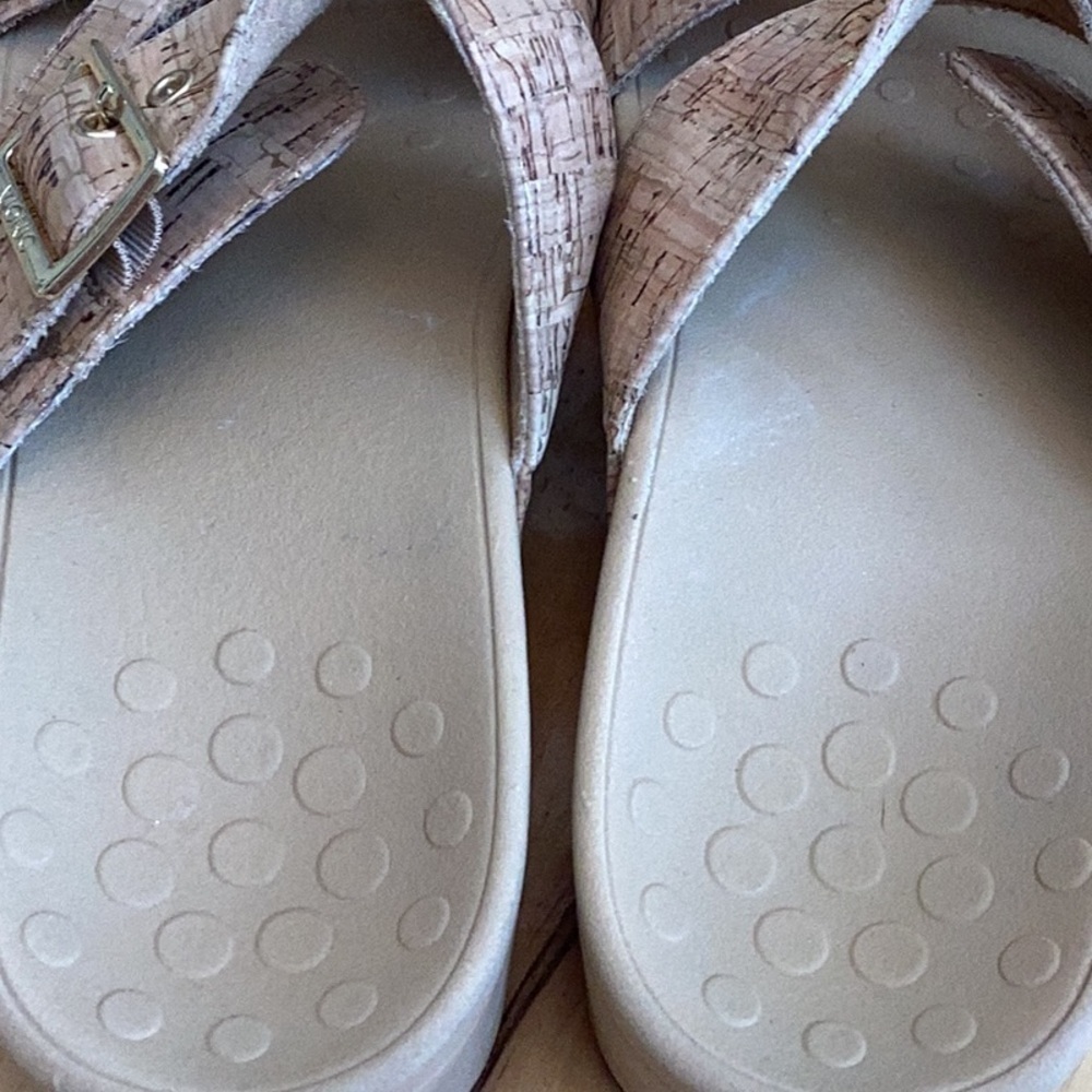 Vionic Pacific Rio Tan Gold Cork Adjustable Strap Platform Sandals, women’s 9 - Picture 10 of 16